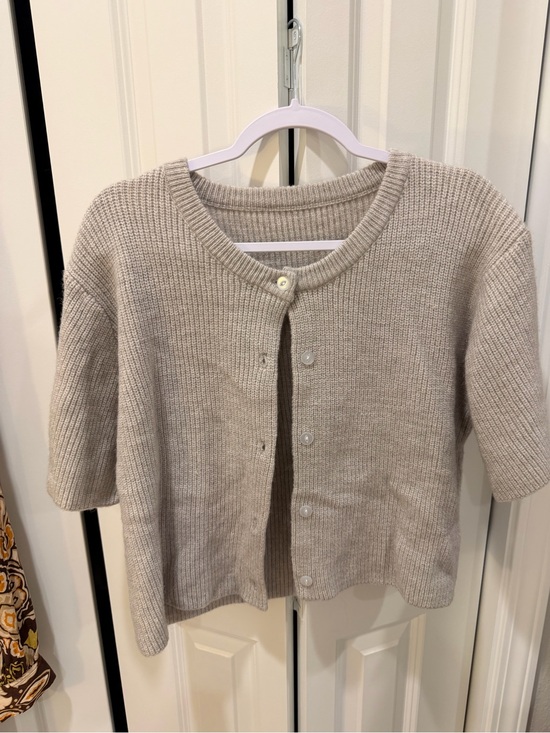Amazon Tops - Amazon Beige Ribbed Knit Short-Sleeve Cardigan